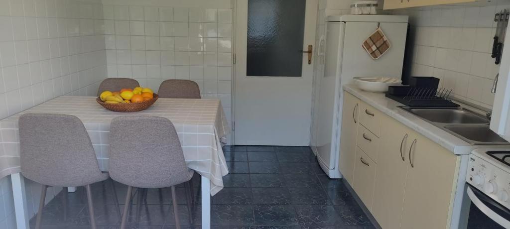 Amazing Seaview Apartment With A Balcony Near The Beach - Kneza Trpimira I زادار المظهر الخارجي الصورة